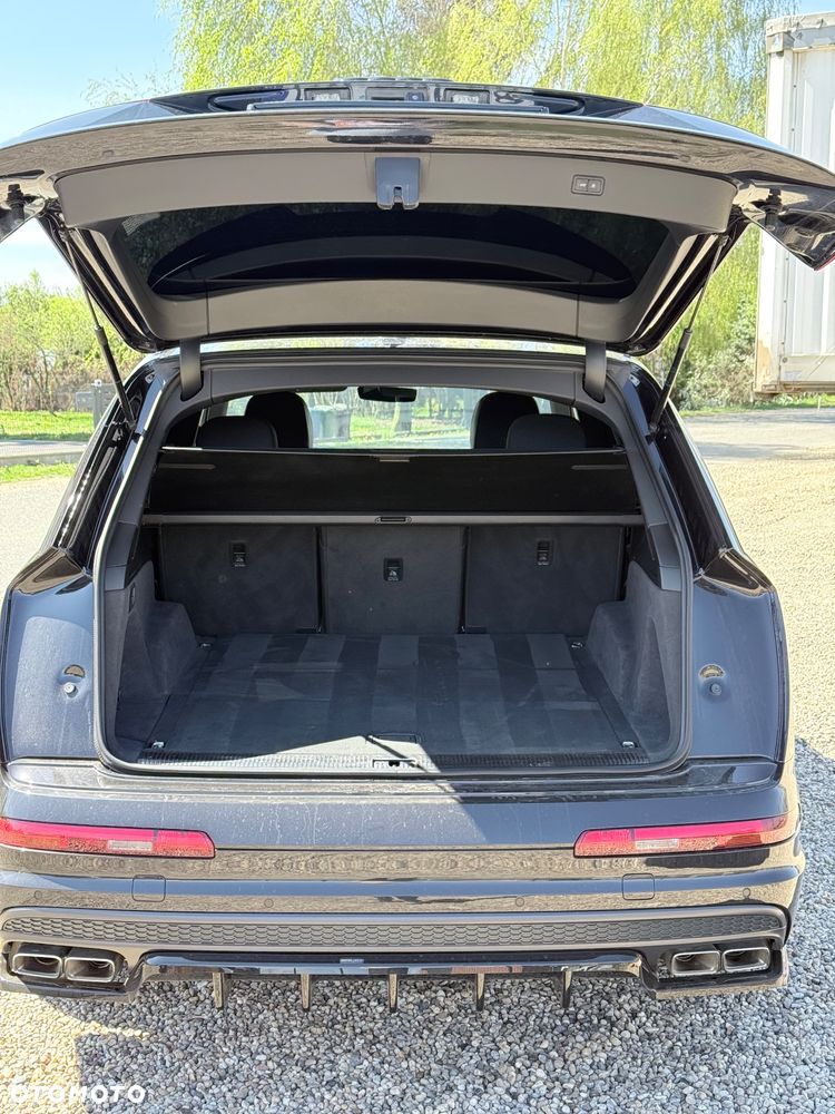 Audi Q7 - 15