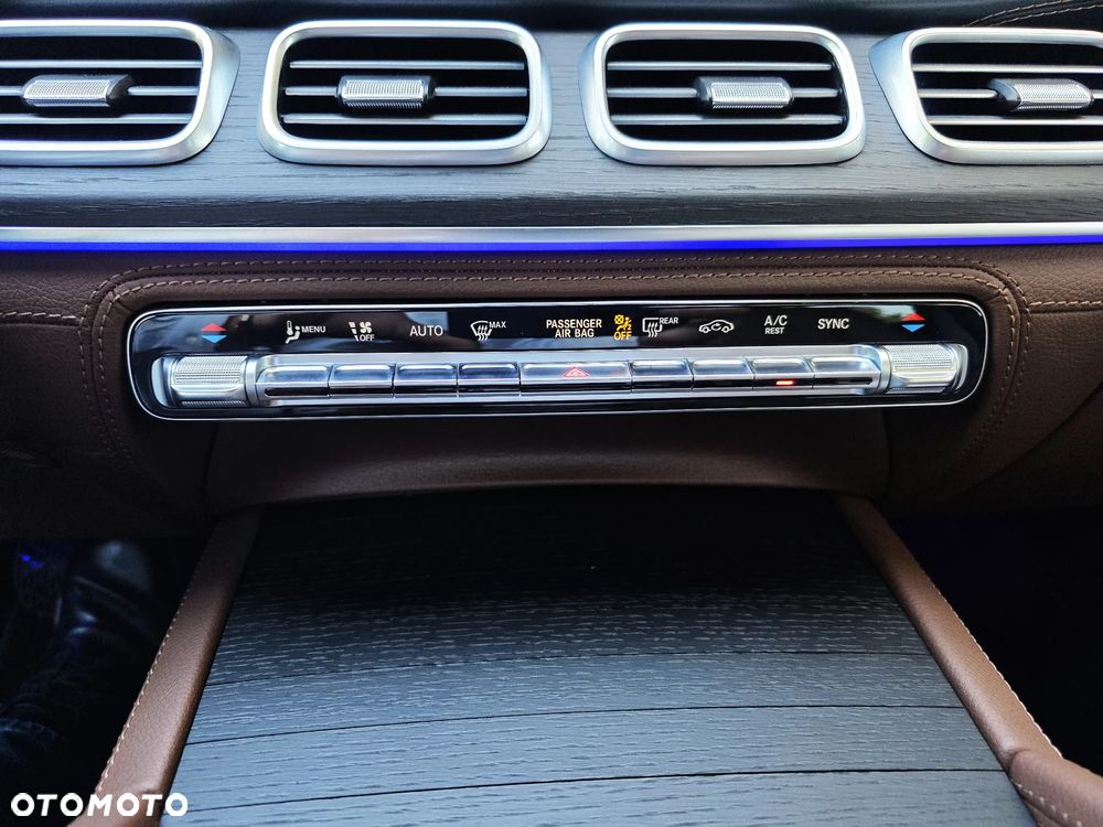 Mercedes-Benz GLE 300 d mHEV 4-Matic AMG Line - 31
