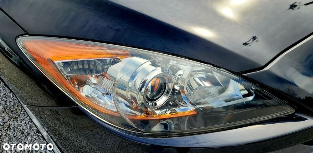 Mazda 3 1.6 CD Exclusive + - 22