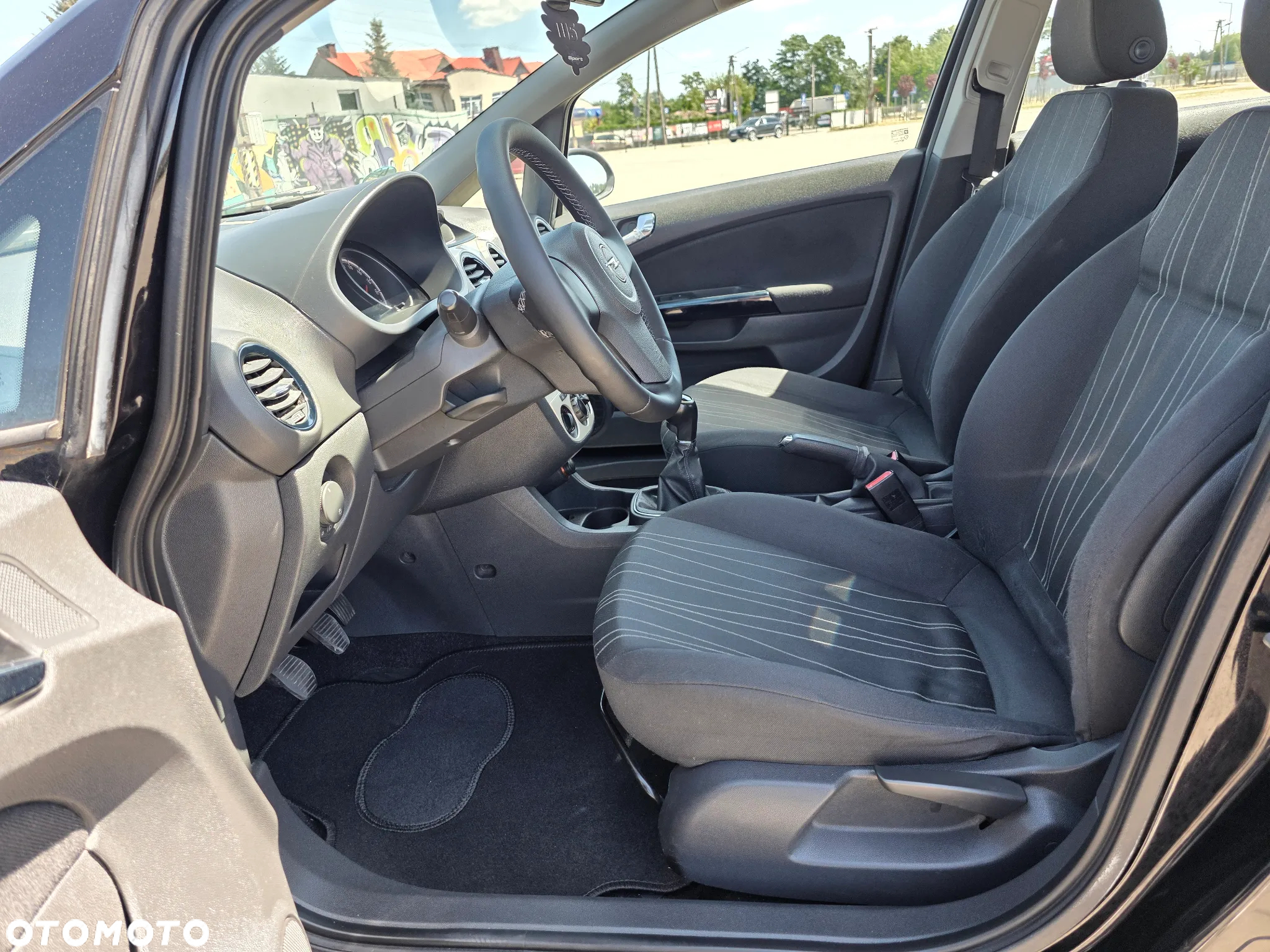 Opel Corsa 1.2 16V Cosmo - 17