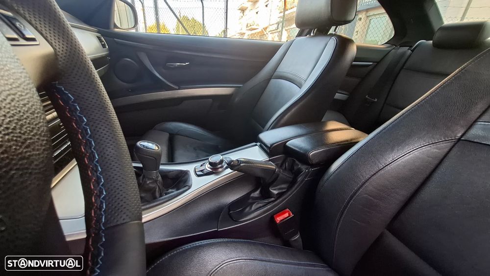 BMW 320 d Coupe - 21