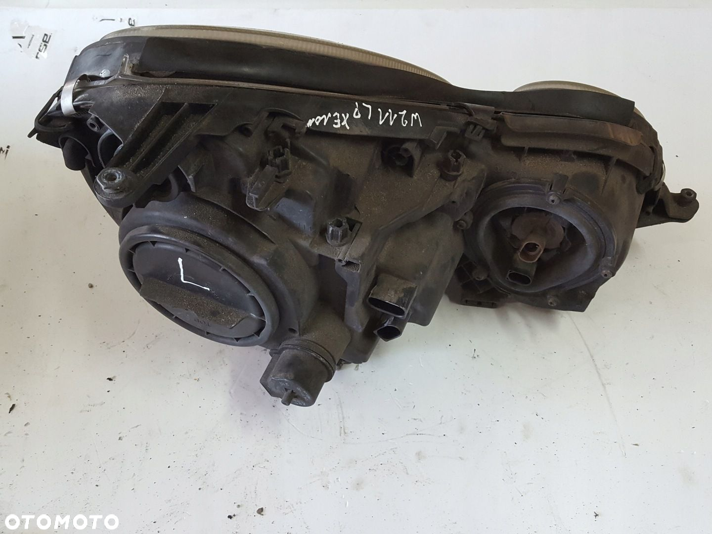 MERCEDES E W211 LAMPA XENON LEWA PRZÓD ANGLIK - 4