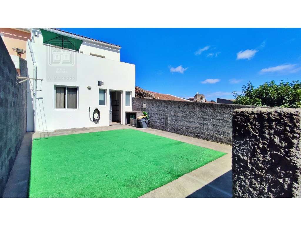 ANDAR de MORADIA T2 MOBILADO para ARRENDAR - Santa Cruz, Lagoa, Ilh... - Grande imagem: 4/29