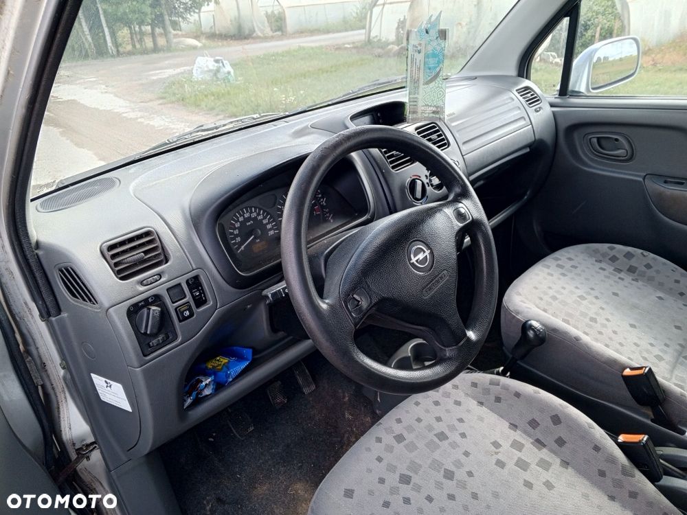 Opel Agila - 4