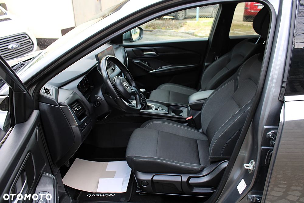 Nissan Qashqai 1.3 DIG-T N-Connecta - 16