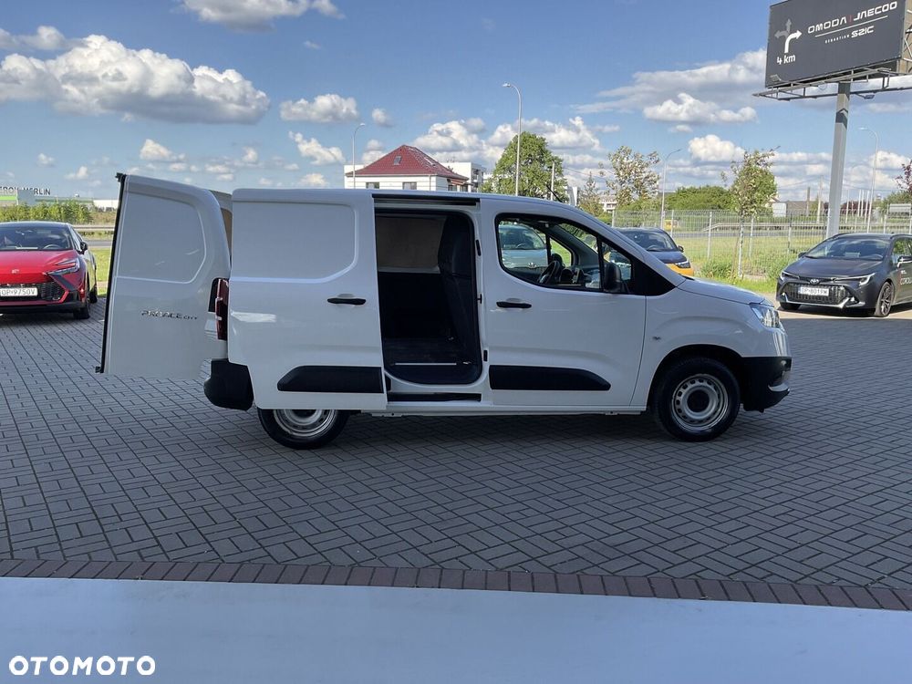 Toyota PROACE CITY - 15