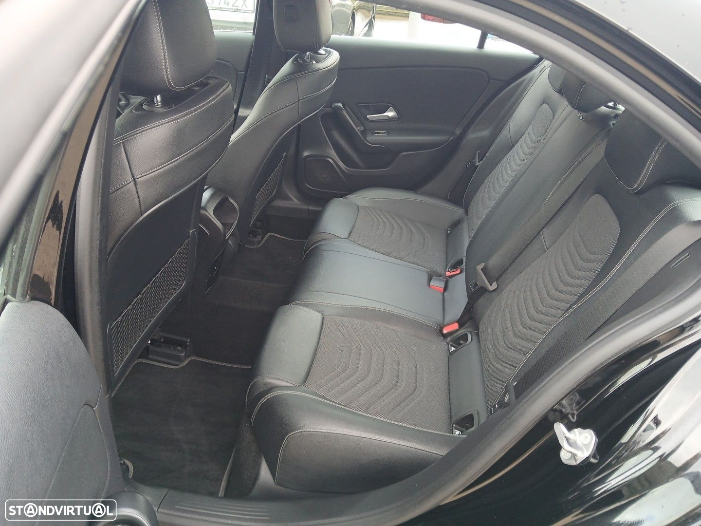 Mercedes-Benz A 250 e Style Plus - 10