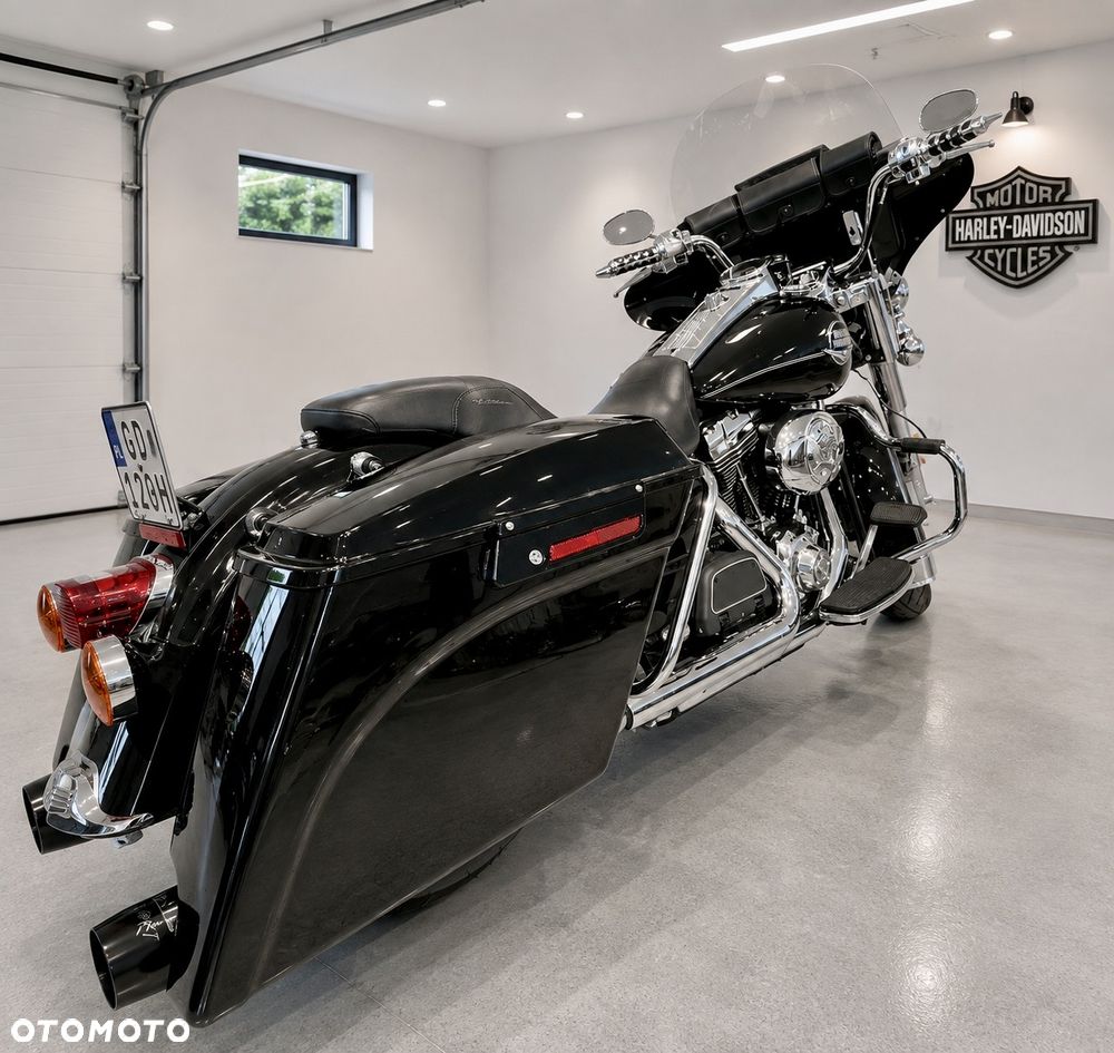 Harley-Davidson Touring Road King - 8