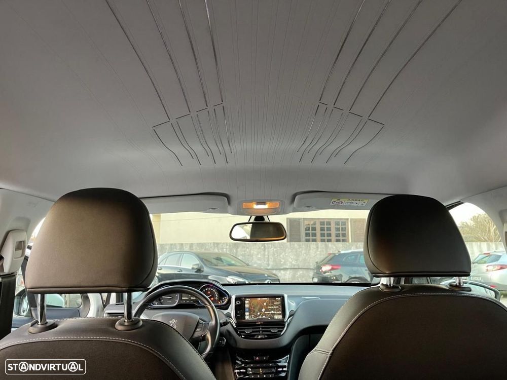 Peugeot 2008 1.6 BlueHDi Allure - 18