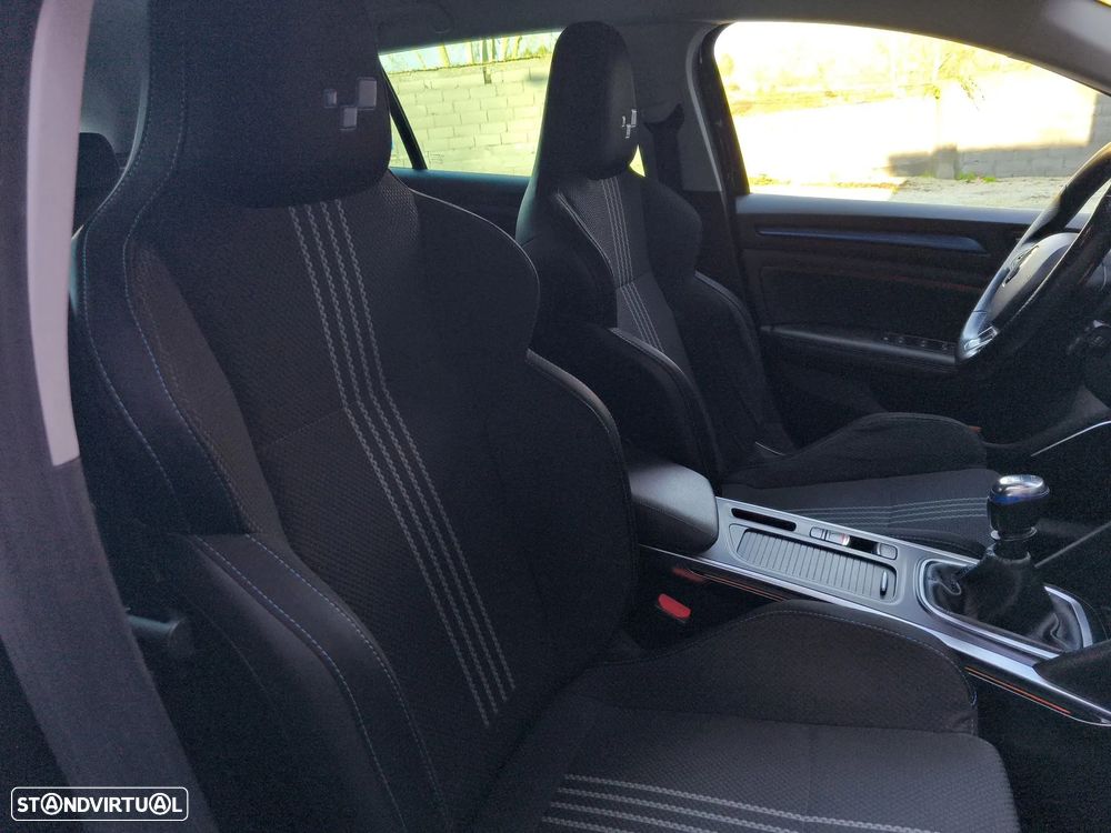 Renault Mégane Sport Tourer 1.5 dCi GT Line - 20