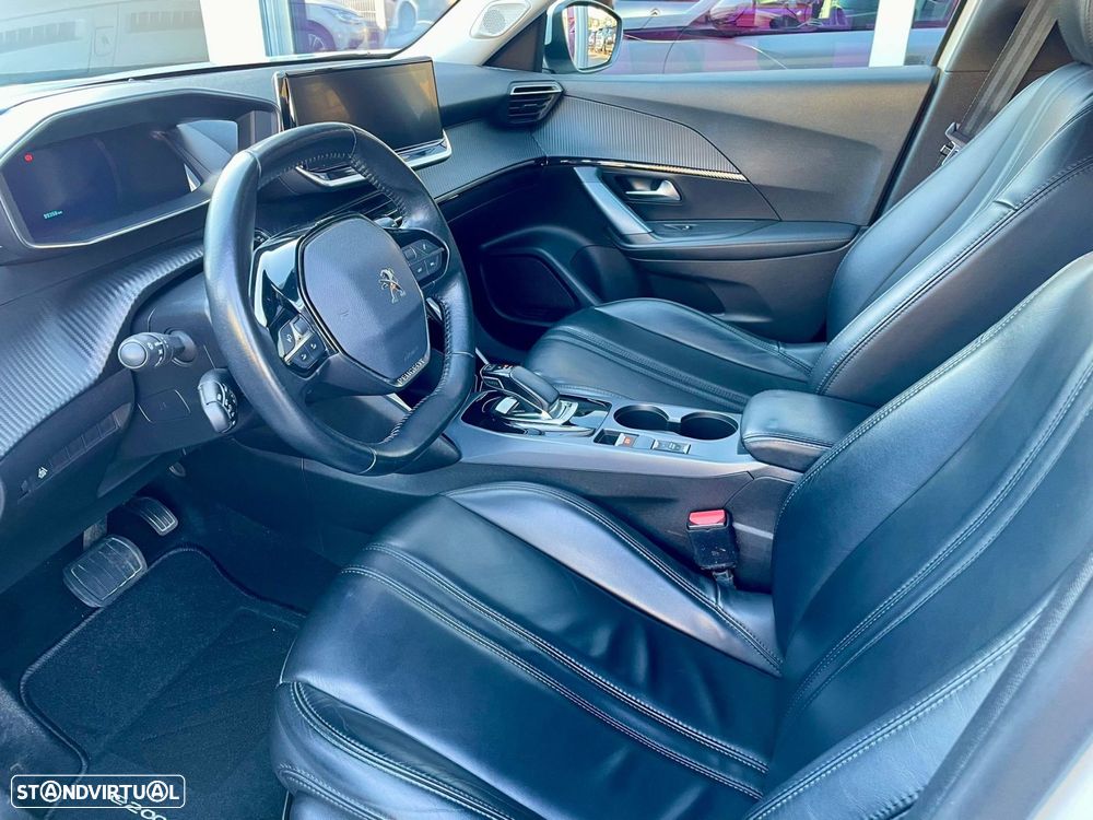 Peugeot e-2008 50 kWh Allure Pack - 9