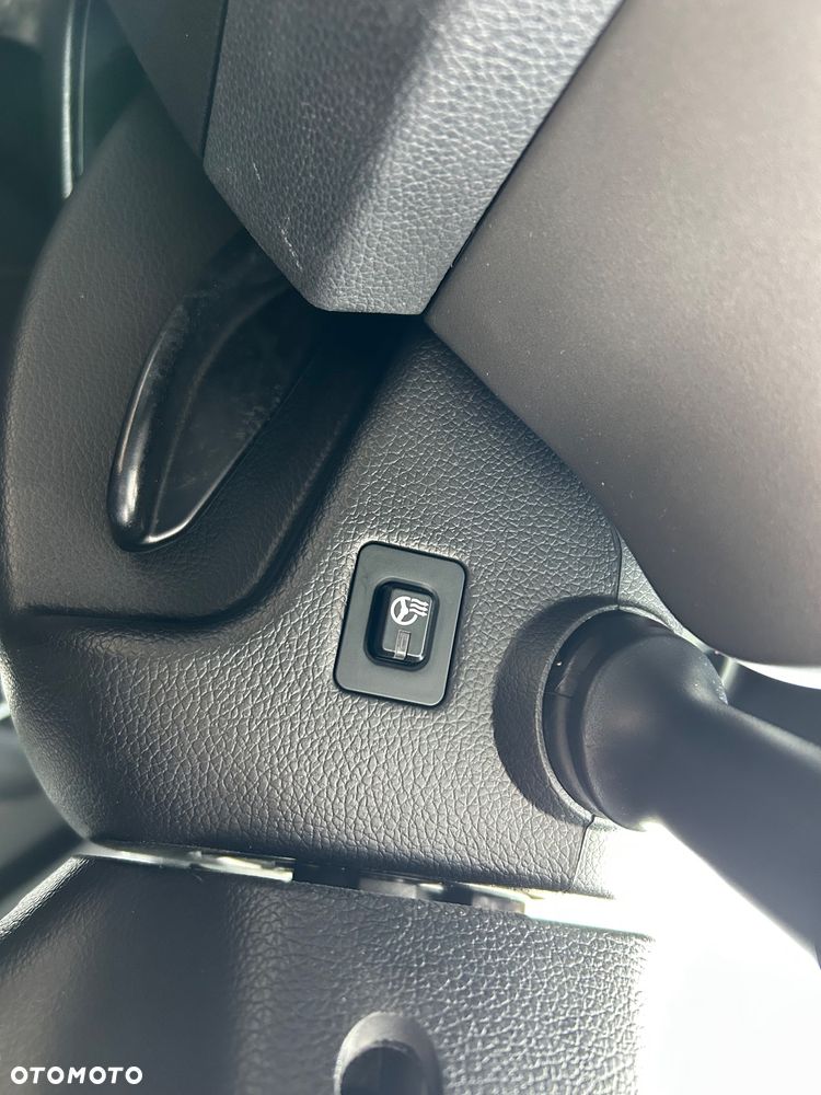 Kia Sportage 2.0 GDI 2WD Vision - 35