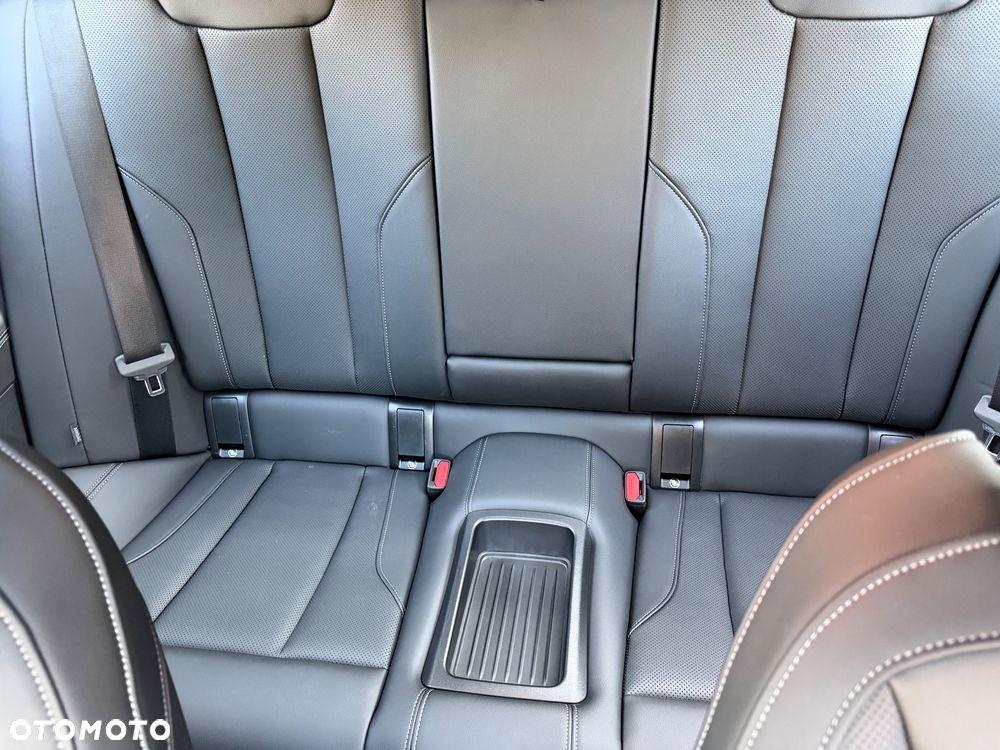 BMW Seria 2 M240i xDrive - 14