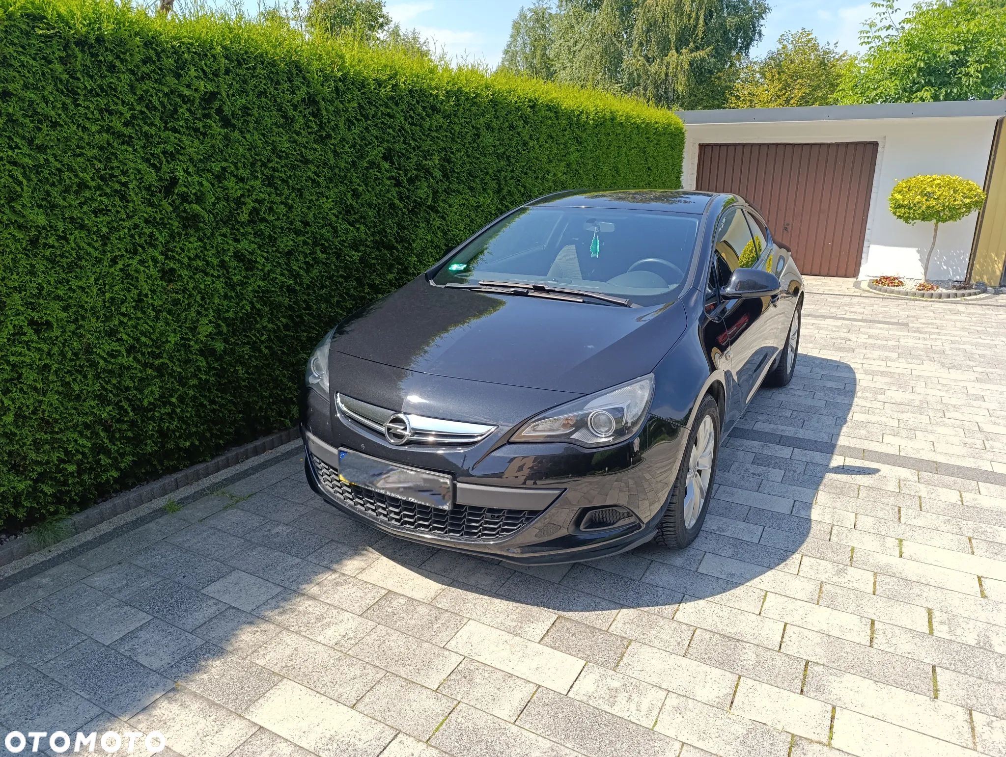 Opel Astra IV GTC 1.4 T Enjoy - 1