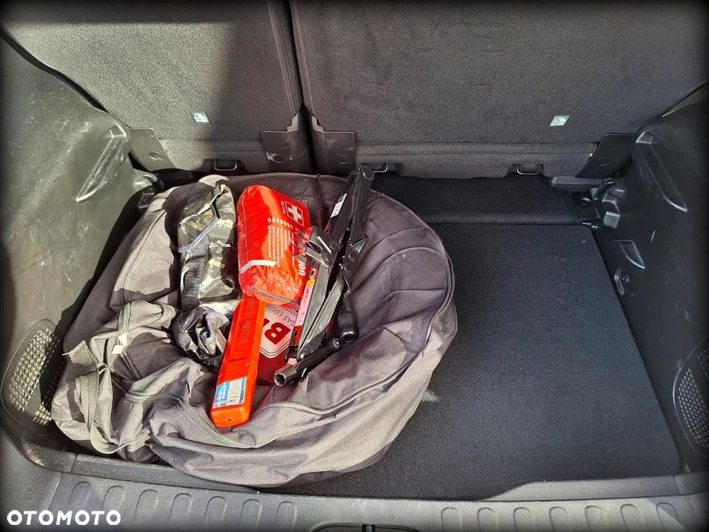 Fiat 500L 1.4 16V Lounge - 5