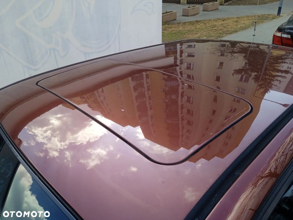 Volkswagen Passat 2.0 GL - 31