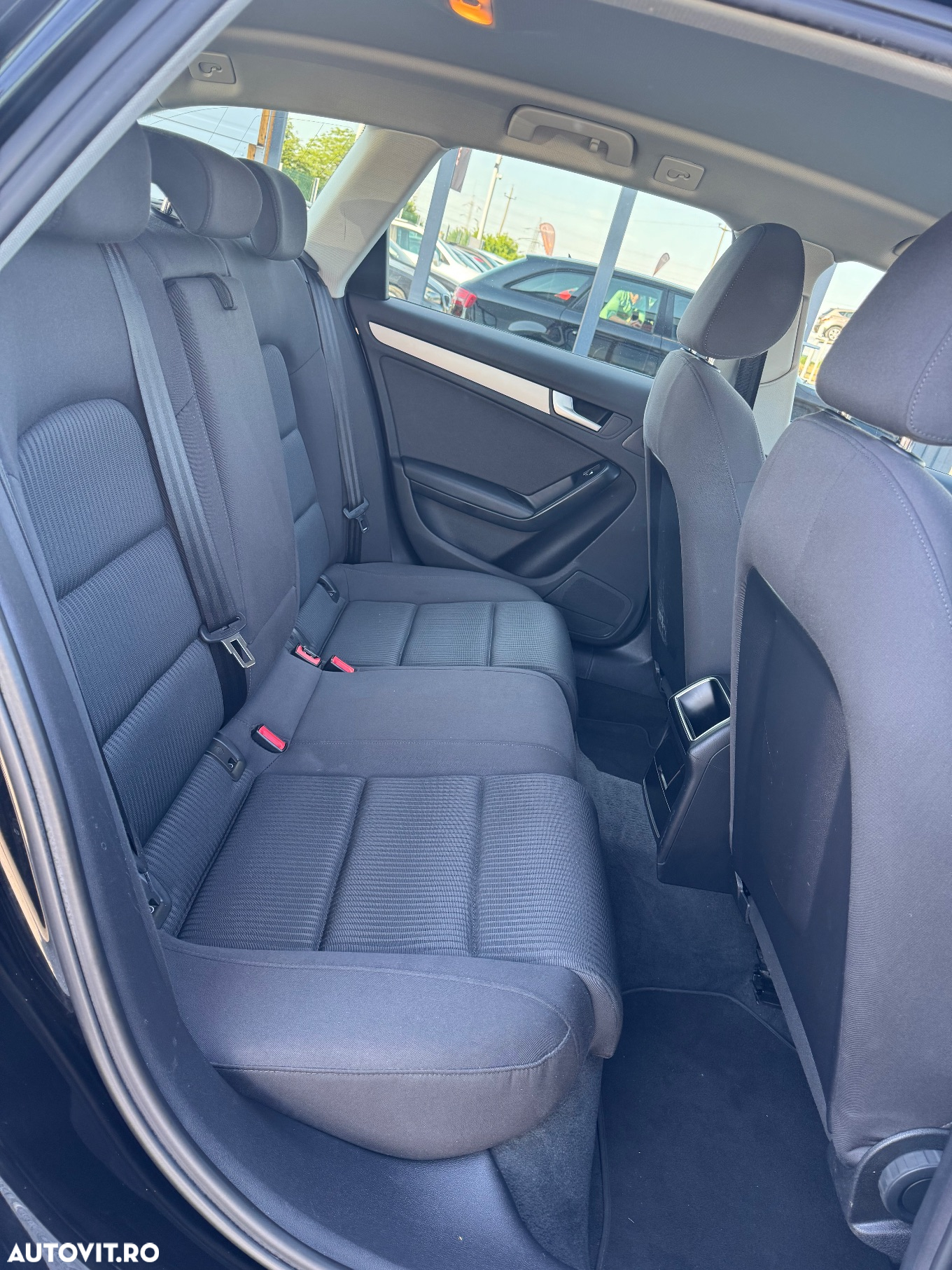 Audi A4 Avant 2.0 TDI DPF multitronic Ambiente - 5