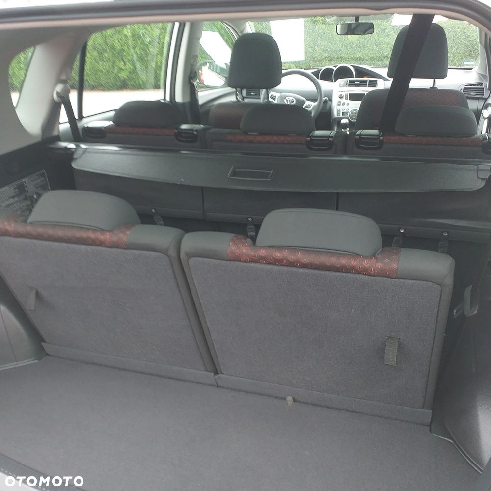 Toyota Verso 1.8 7-Sitzer Comfort - 21