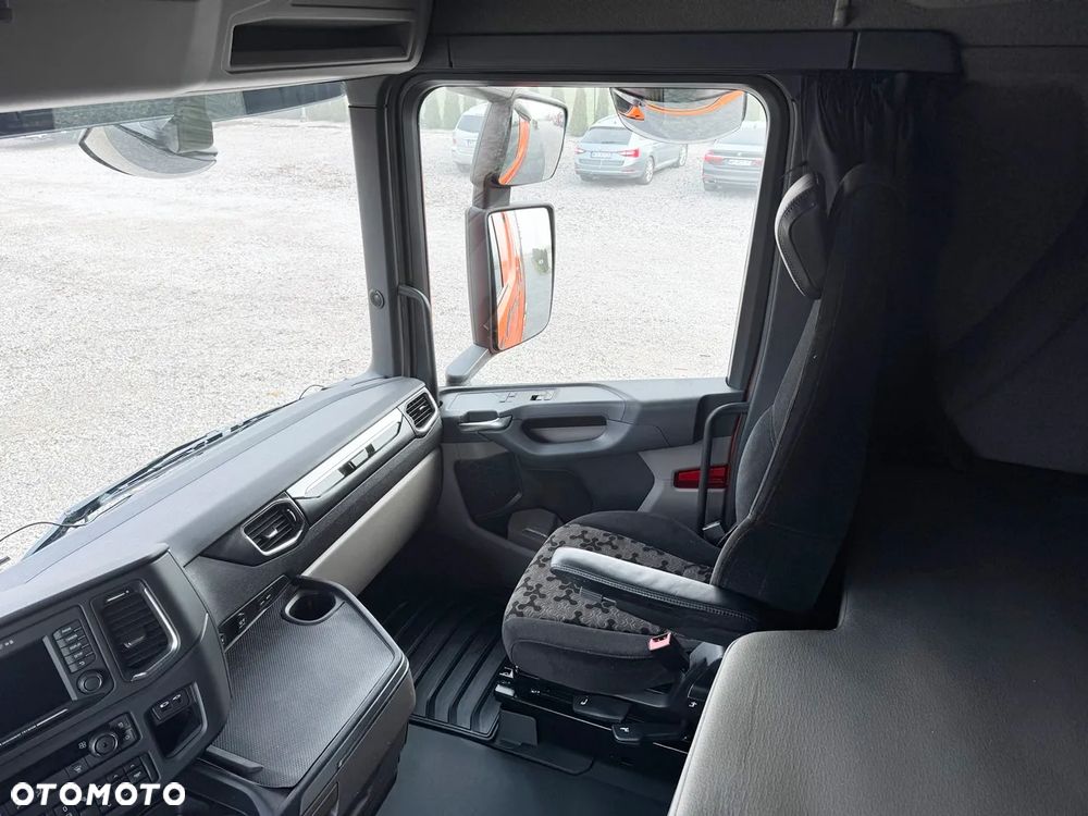 Scania 500 S / ACC / CAŁA NA PODUCHACH / OBRACANY FOTEL / RETARDER/ DUŻA NAVI / VIRTUAL KOKPIT / Z NIEMIEC - 31
