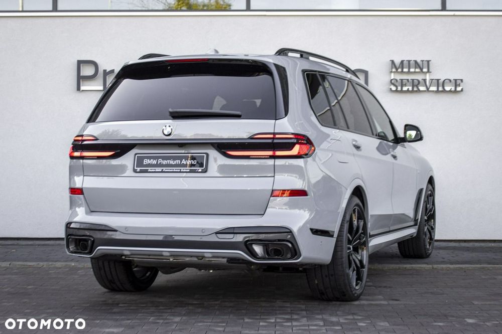 BMW X7 - 10