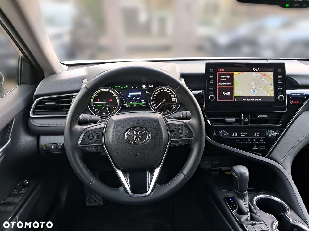Toyota Camry 2.5 Hybrid Executive CVT - 6