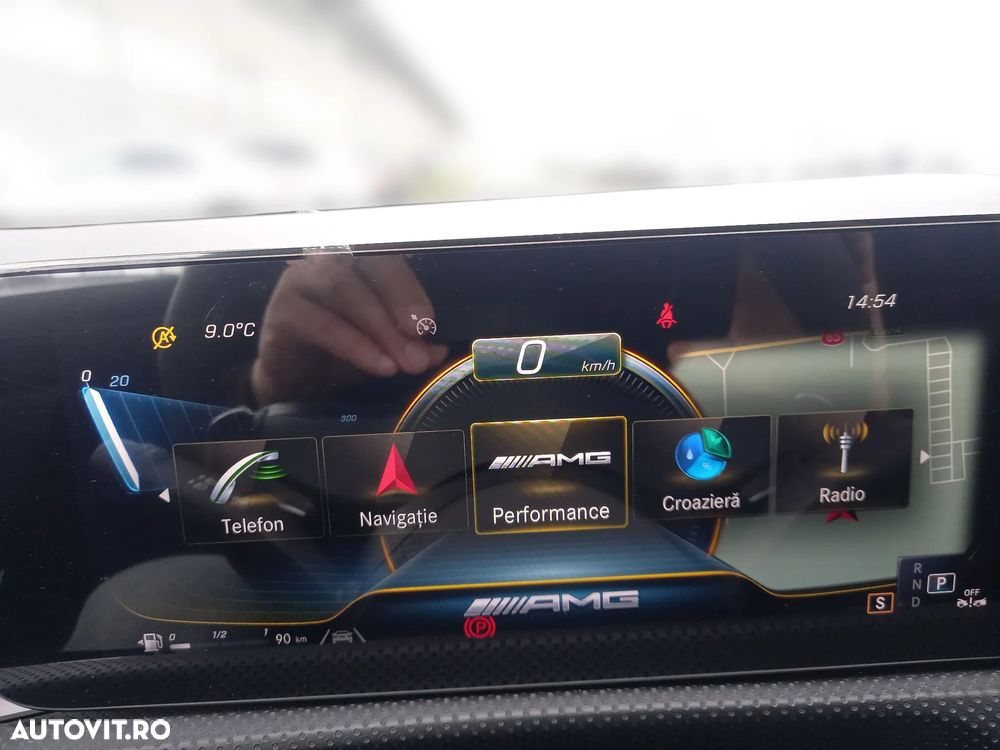 Mercedes-Benz CLA 45 AMG - 28