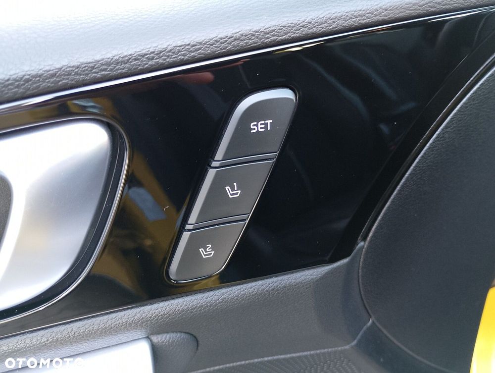 Kia XCeed - 19