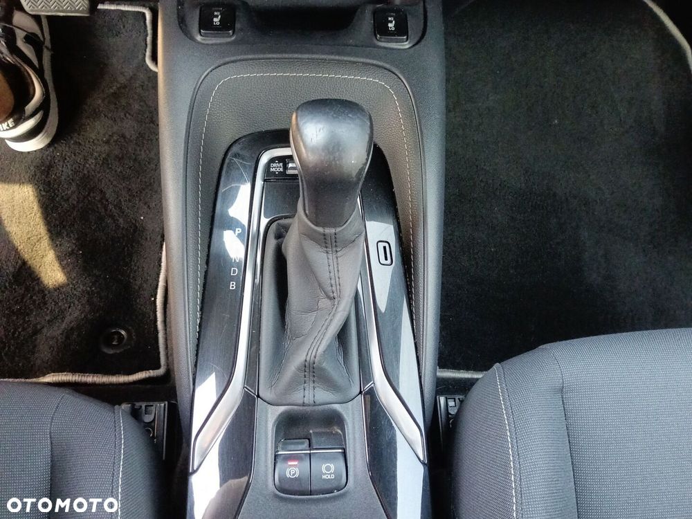 Toyota Corolla 1.8 Hybrid Comfort - 21