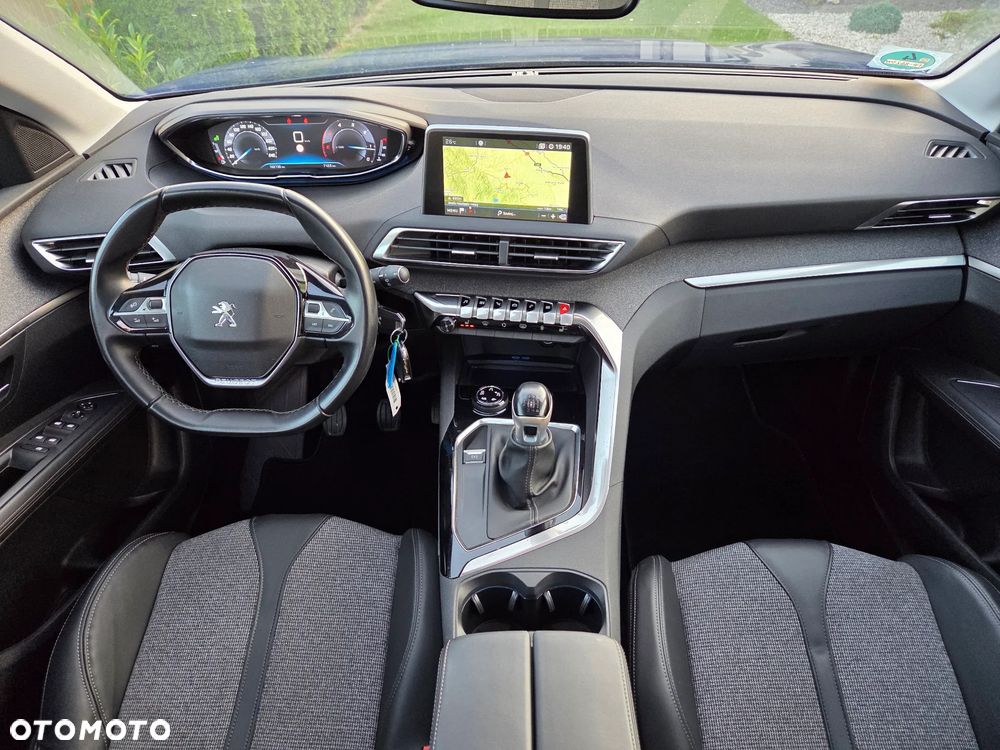 Peugeot 3008 - 15