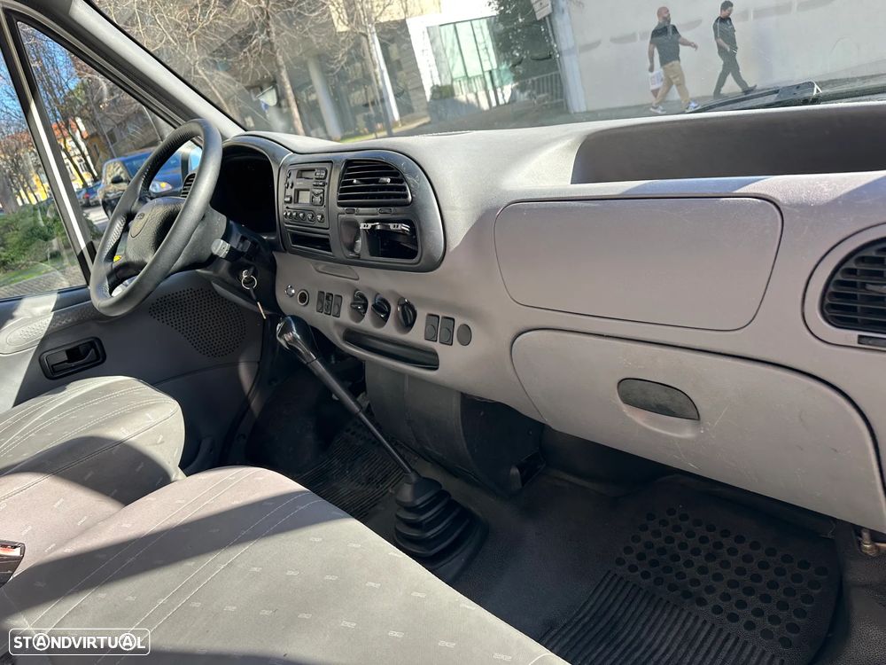 Ford Transit Tourneo 2.5 D LX Longa - 14