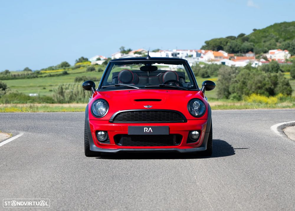 MINI Cabrio John Cooper Works 157g - 3
