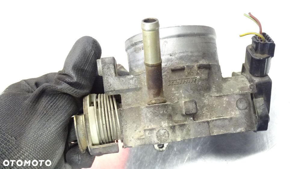 PRZEPUSTNICA HONDA ACCORD VII 2.0 - 6