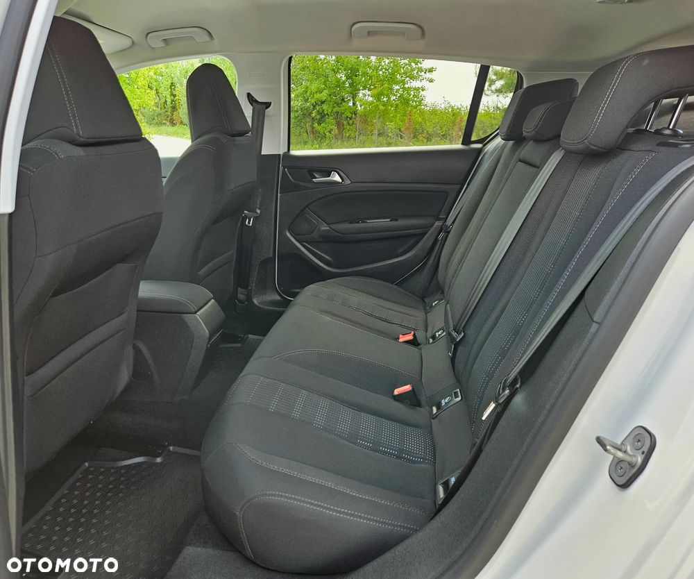 Peugeot 308 BlueHDi FAP 120 Stop & Start Allure - 17
