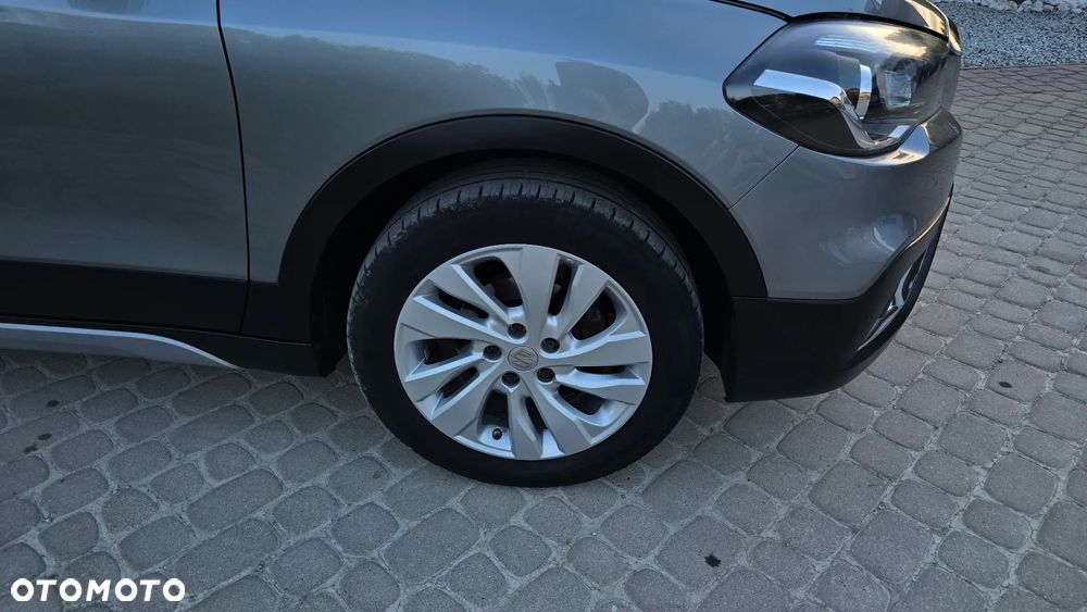 Suzuki SX4 S-Cross 1.4 T Elegance - 34