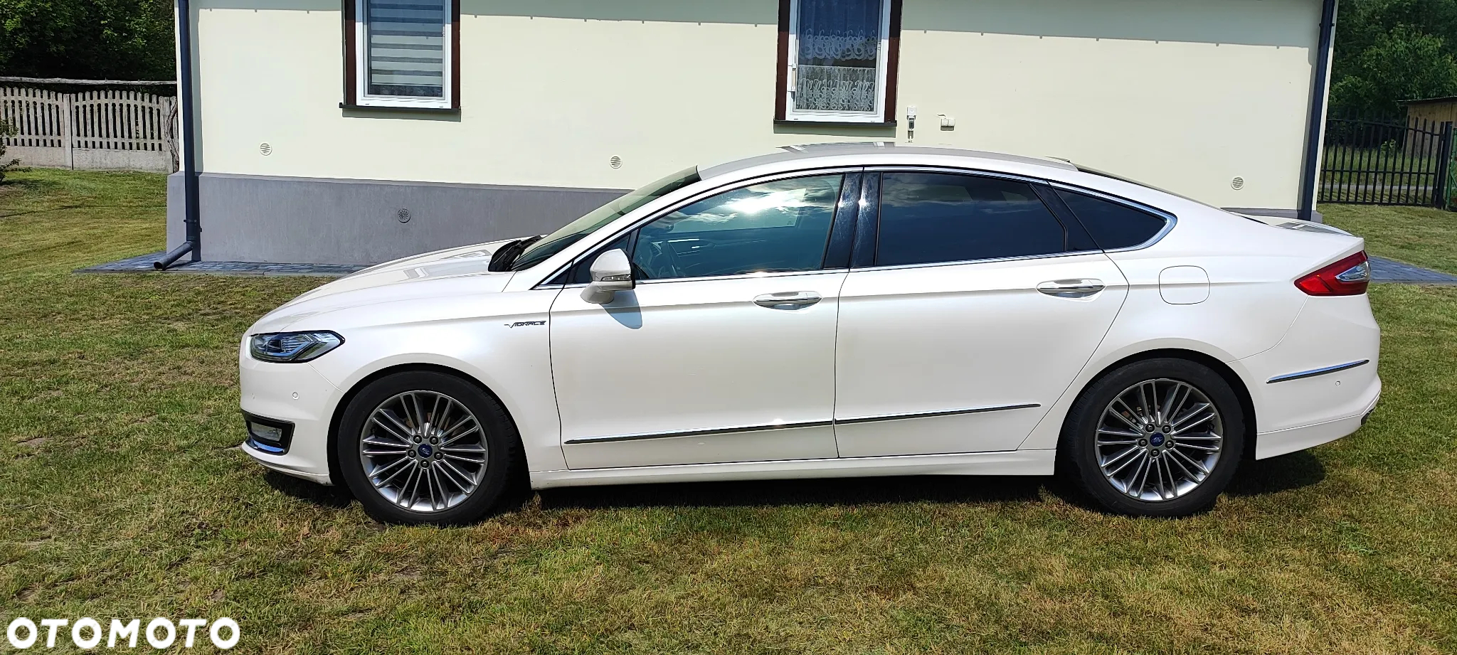 Ford Mondeo Vignale 2.0 TDCi - 24