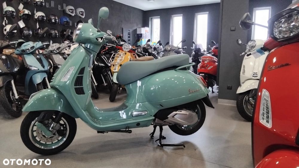 Vespa GTS - 7
