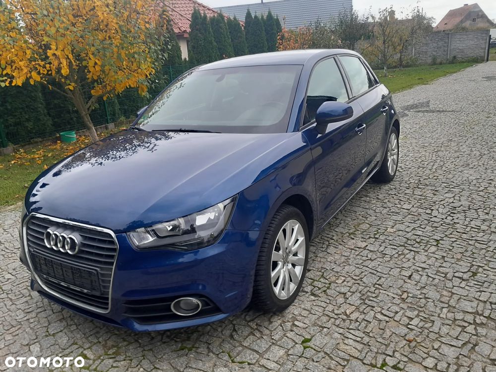 Audi A1 Sportback 1.2 TFSI Attraction - 1