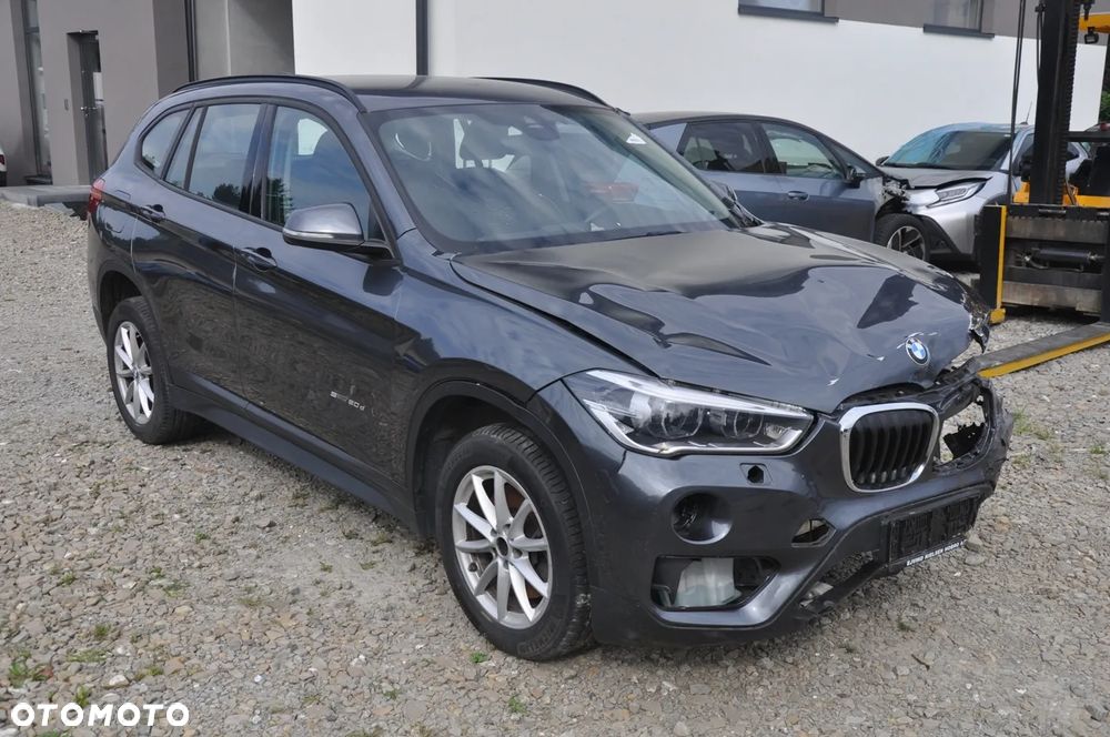 BMW X1 - 1