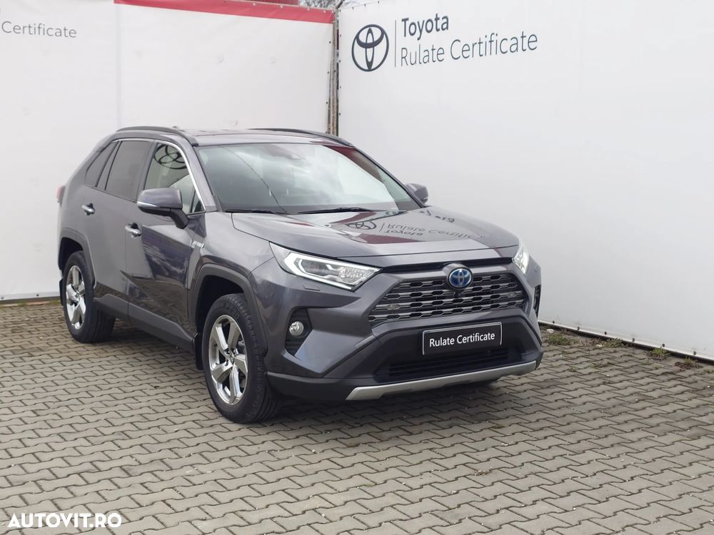 Toyota RAV4 - 3