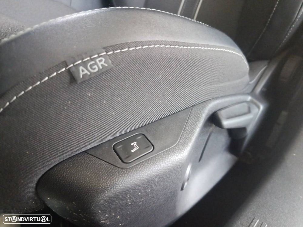 Opel Astra 1.2 T GS Aut. - 13