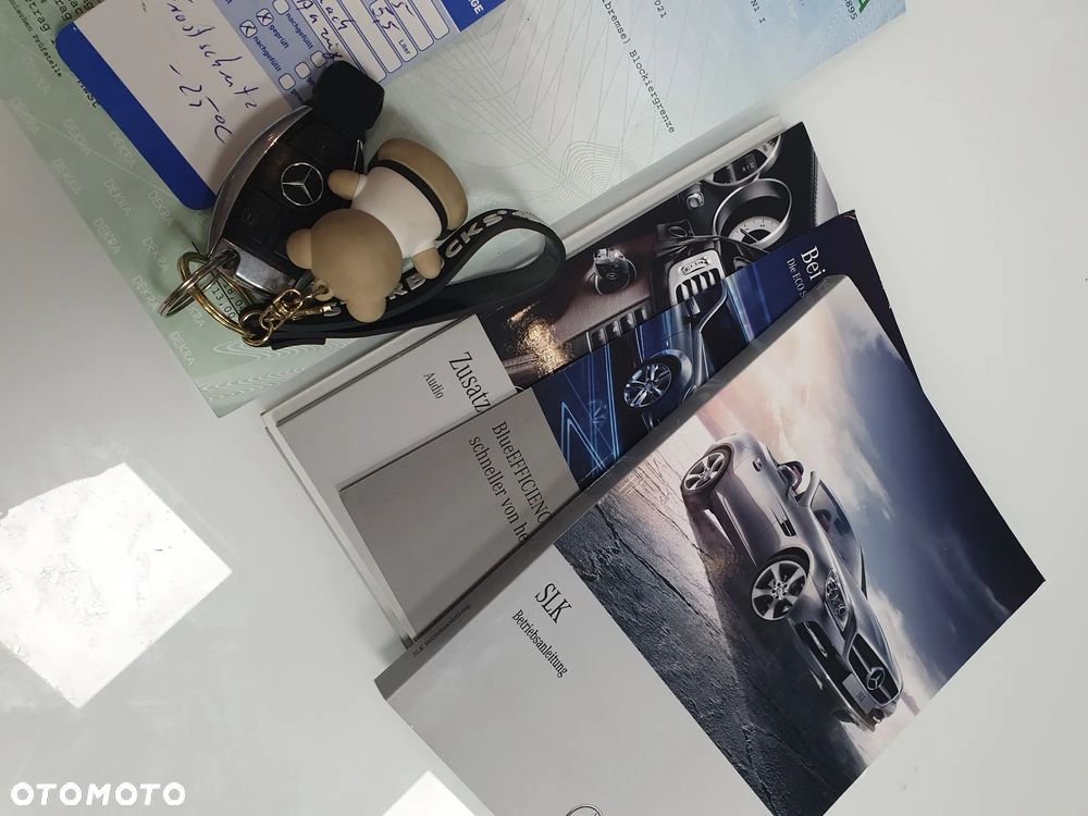 Mercedes-Benz SLK - 22