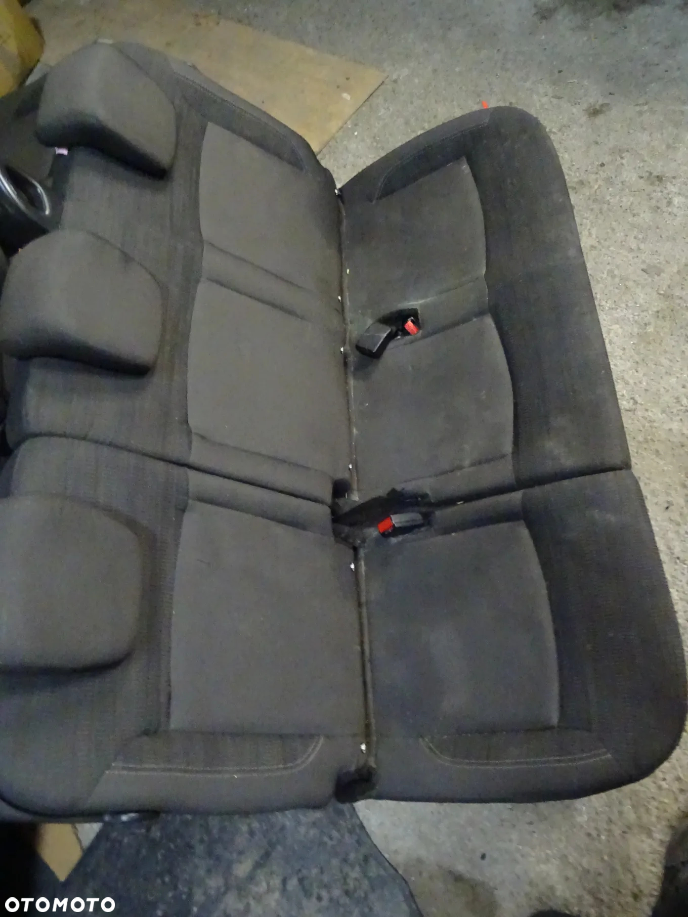 DACIA LODGY 7 OSOB FOTEL SRODKOWY  TYLNY KANAPA SRODKOWA KANAPA TYLNA RAZEM LUB OSOBNO CZESCI ROZNE - 5