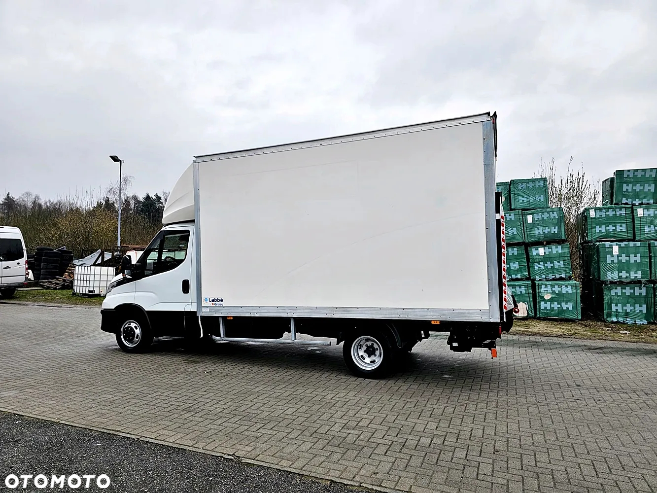 Iveco 35C16 - 5