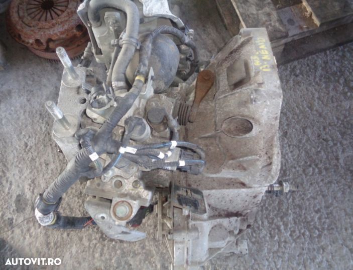 Vand Cutie de Viteza  Automata Citroen Nemo 1.3 CDTI din 2012 - 1