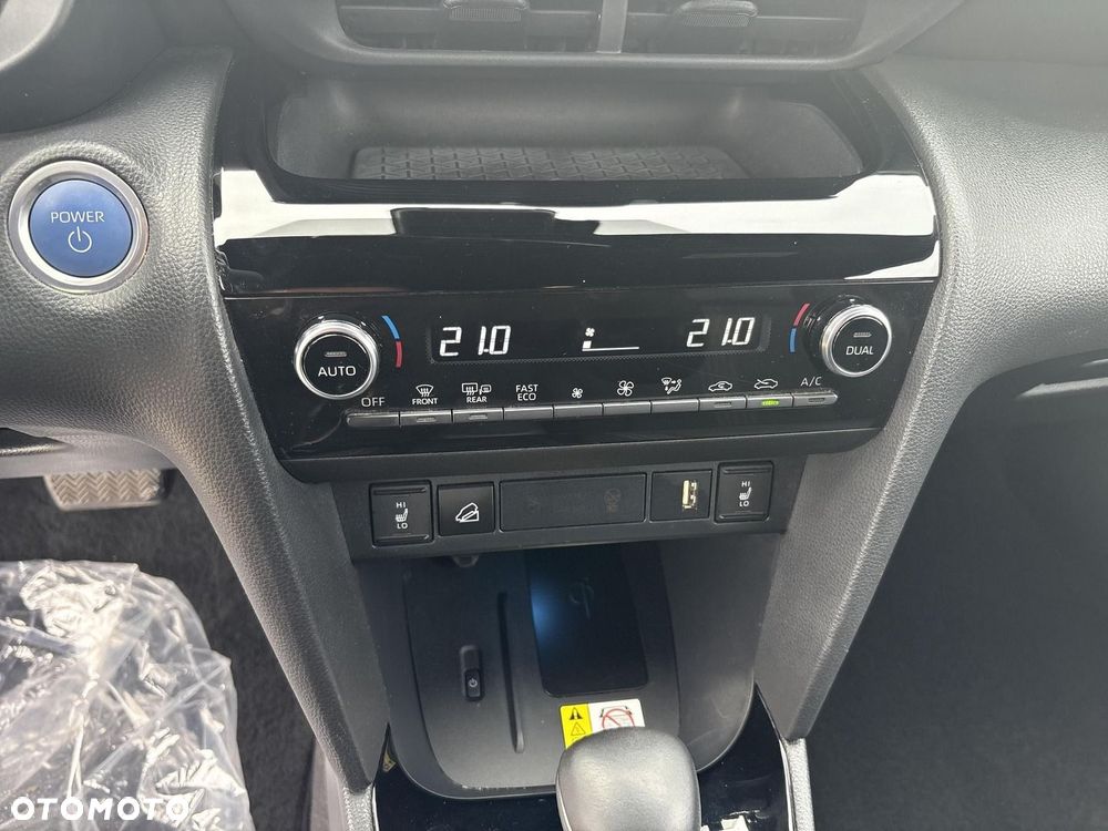 Toyota Yaris Cross Hybrid 1.5 Adventure 4x4 - 22