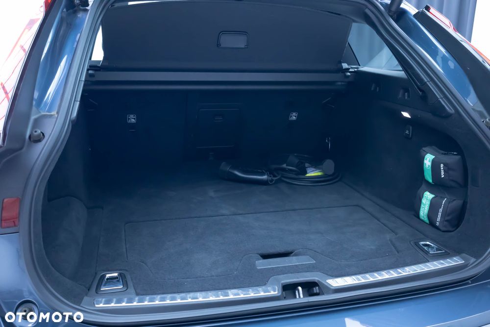 Volvo V90 T8 AWD Plug-In Hybrid Ultimate Bright - 40