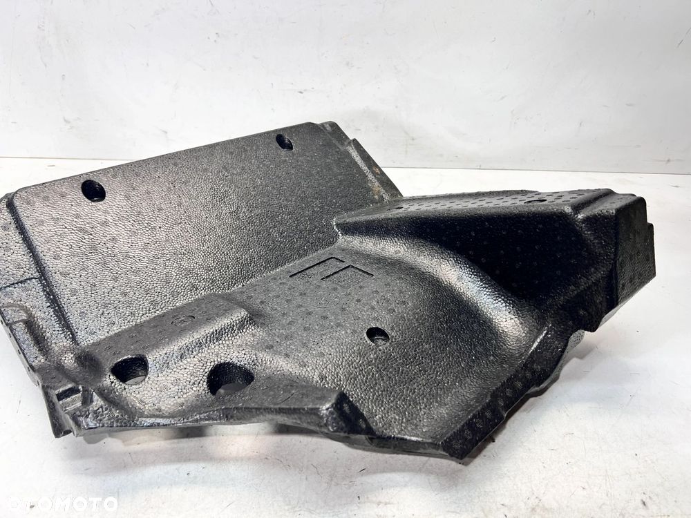 WKŁAD STYROPIAN POD NOGI PRAWY AUDI Q4 E-TRON 10C864417B - 3