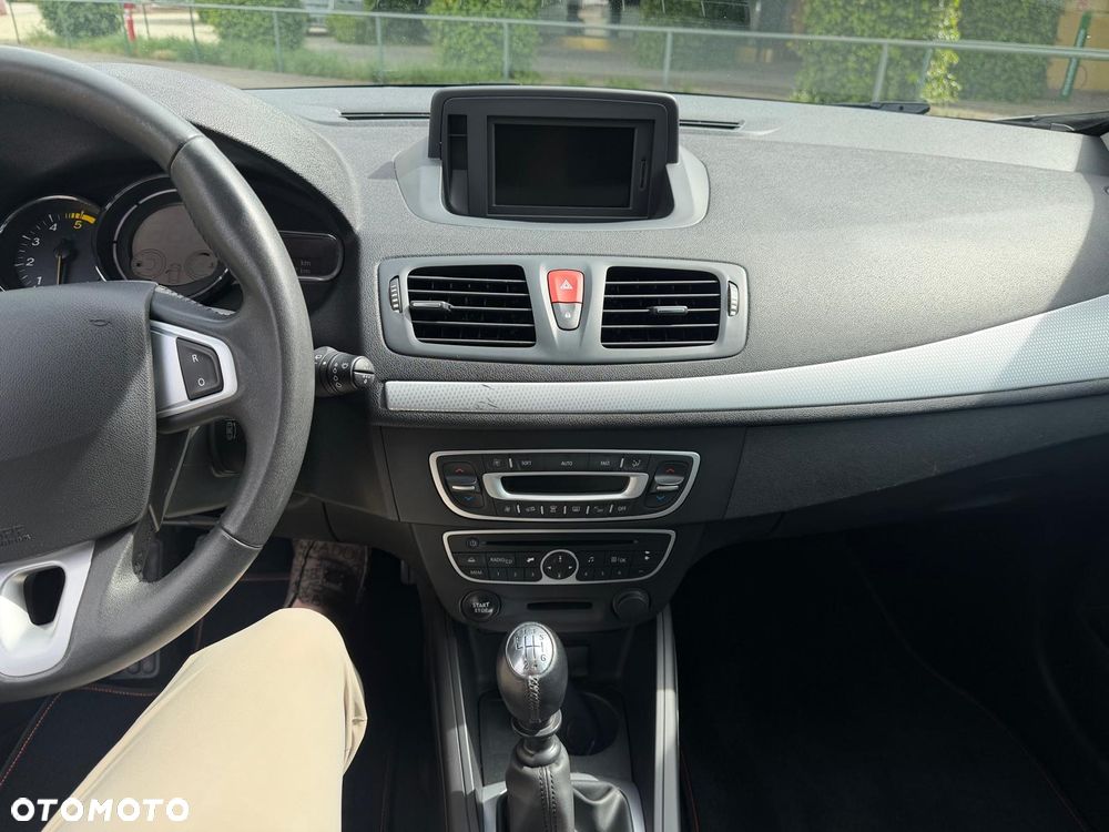 Renault Megane 1.9 dCi Bose Edition - 14