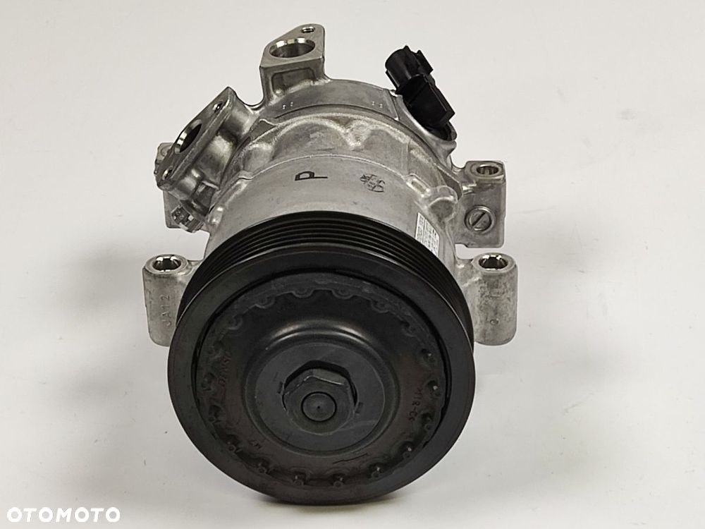 TOYOTA YARIS 1.5i 19-24r Kompresor Klimatyzacji - 5