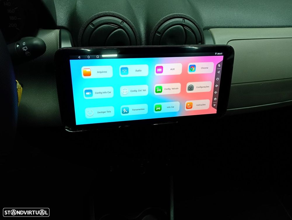 Dacia Sandero 1.2 16V SL 10 Anos Bi-Fuel - 11